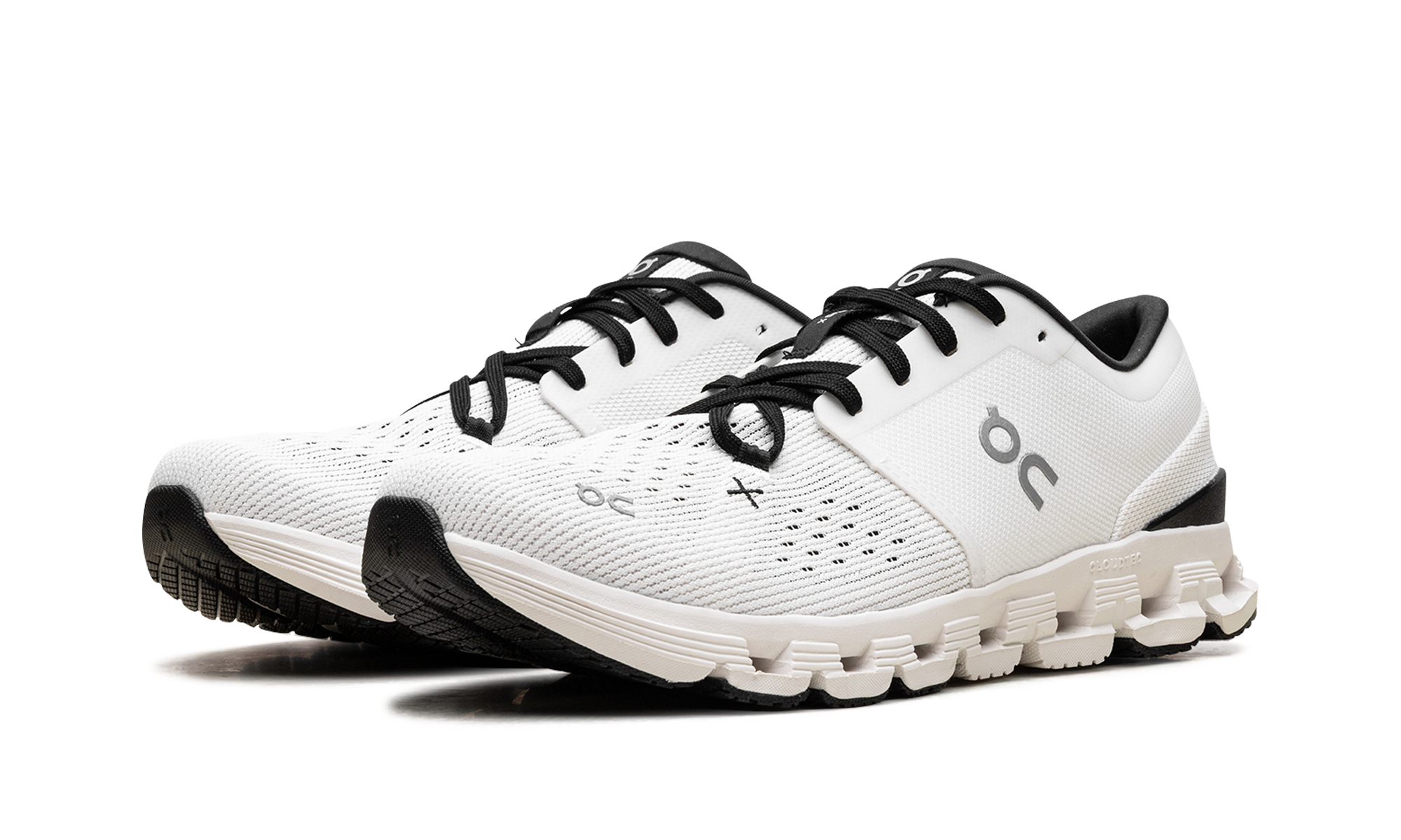 Cloud X 4 "Ivory Black" 3ME30040791