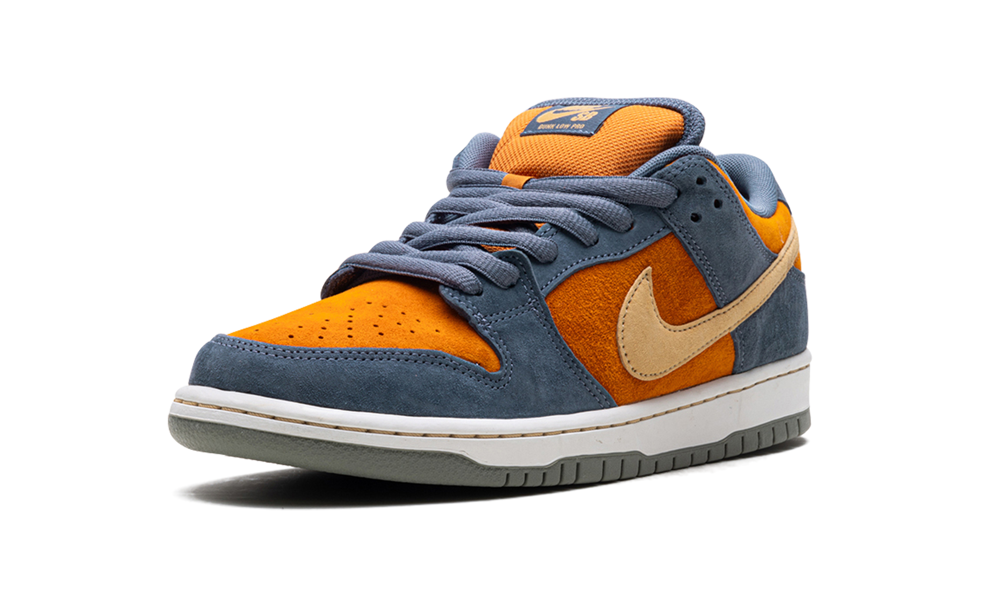 SB Dunk Low Pro "Light Carbon" HF3063 002