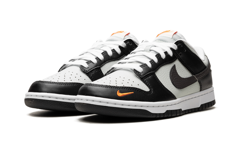 Dunk Low "Black/Total Orange" FN7808 001