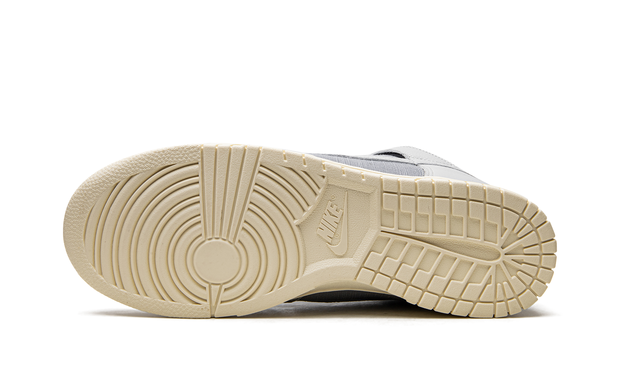 Dunk Hi Retro "Certified Fresh" DQ8800 001