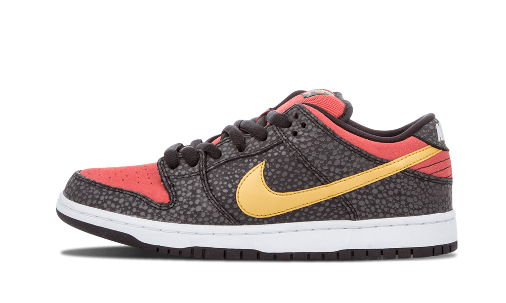 SB Dunk Low Premium QS "Walk Of Fame" 504750 076