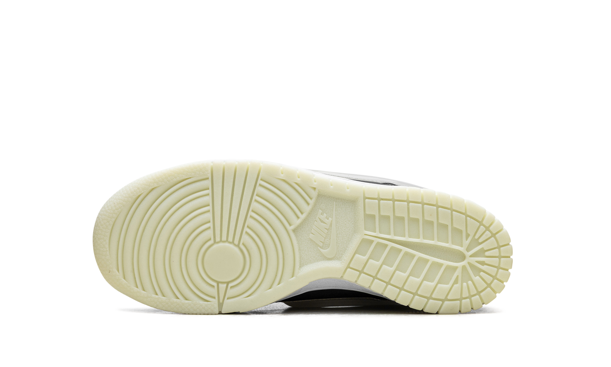 Dunk Low GS Halloween "Halloween - Glow in the Dark" HQ3569 068