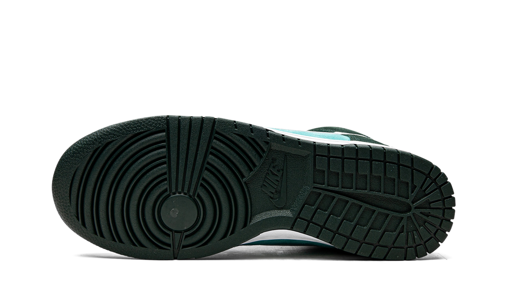 Dunk Hi Retro SE "Athletic Club - Pro Green" DJ6152 300