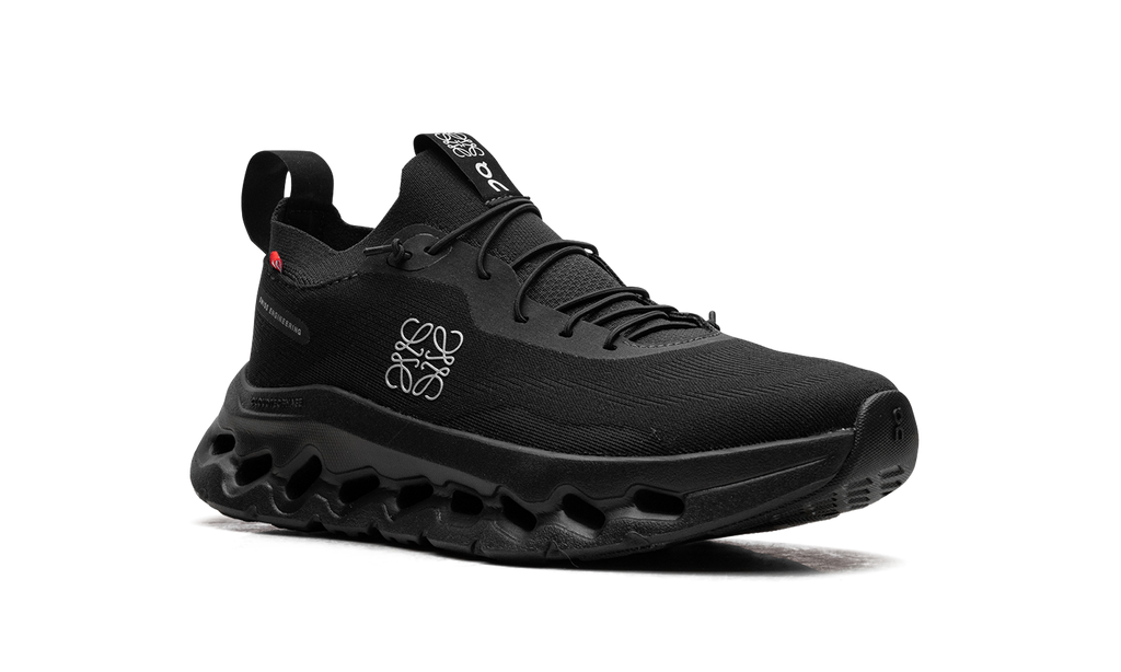 Cloudtilt WMNS "LOEWE All Black" 3WD30310485