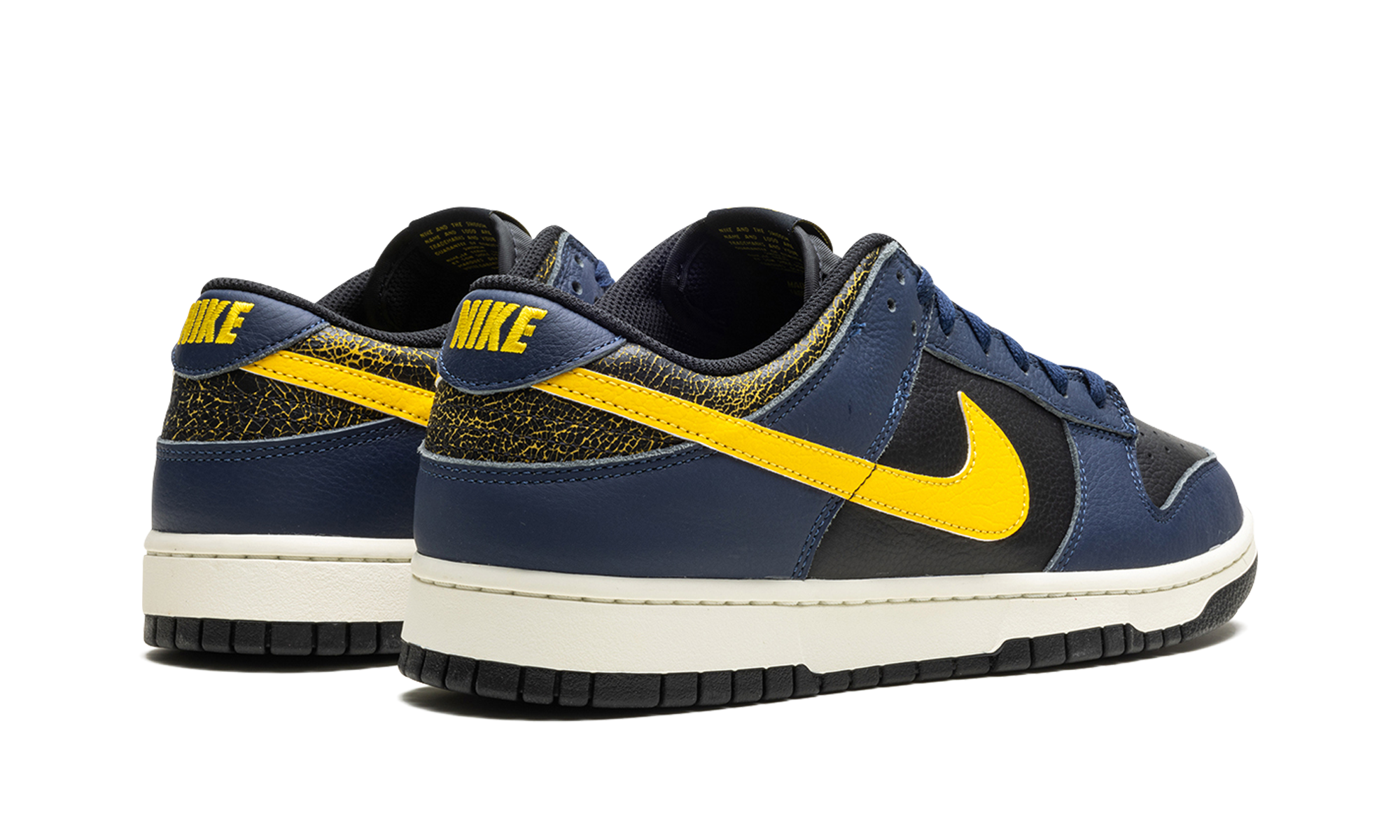 Dunk Low Vintage "Michigan" FZ4014 010