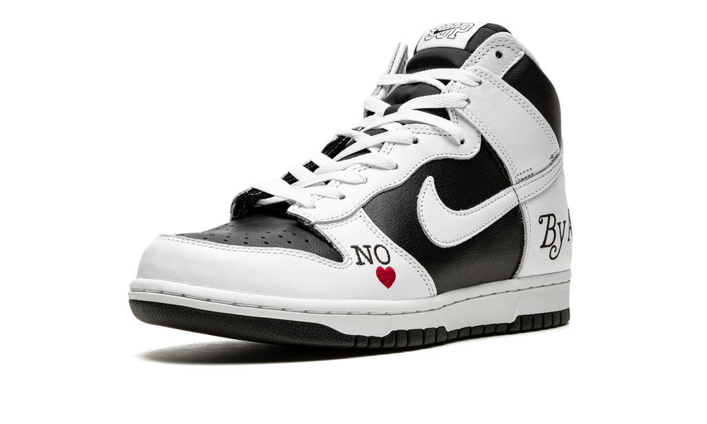 SB Dunk High "Supreme - By Any Means - White/Black" DN3741 002