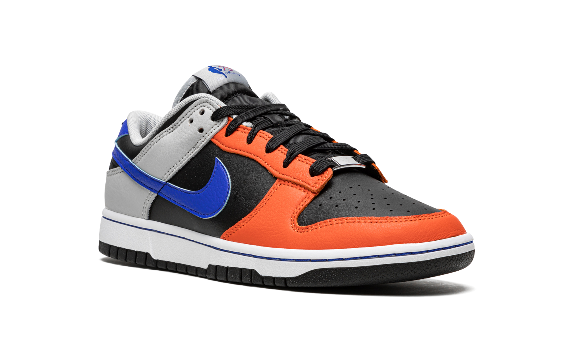 Dunk Low Retro EMB "NBA - New York Knicks" DD3363 002