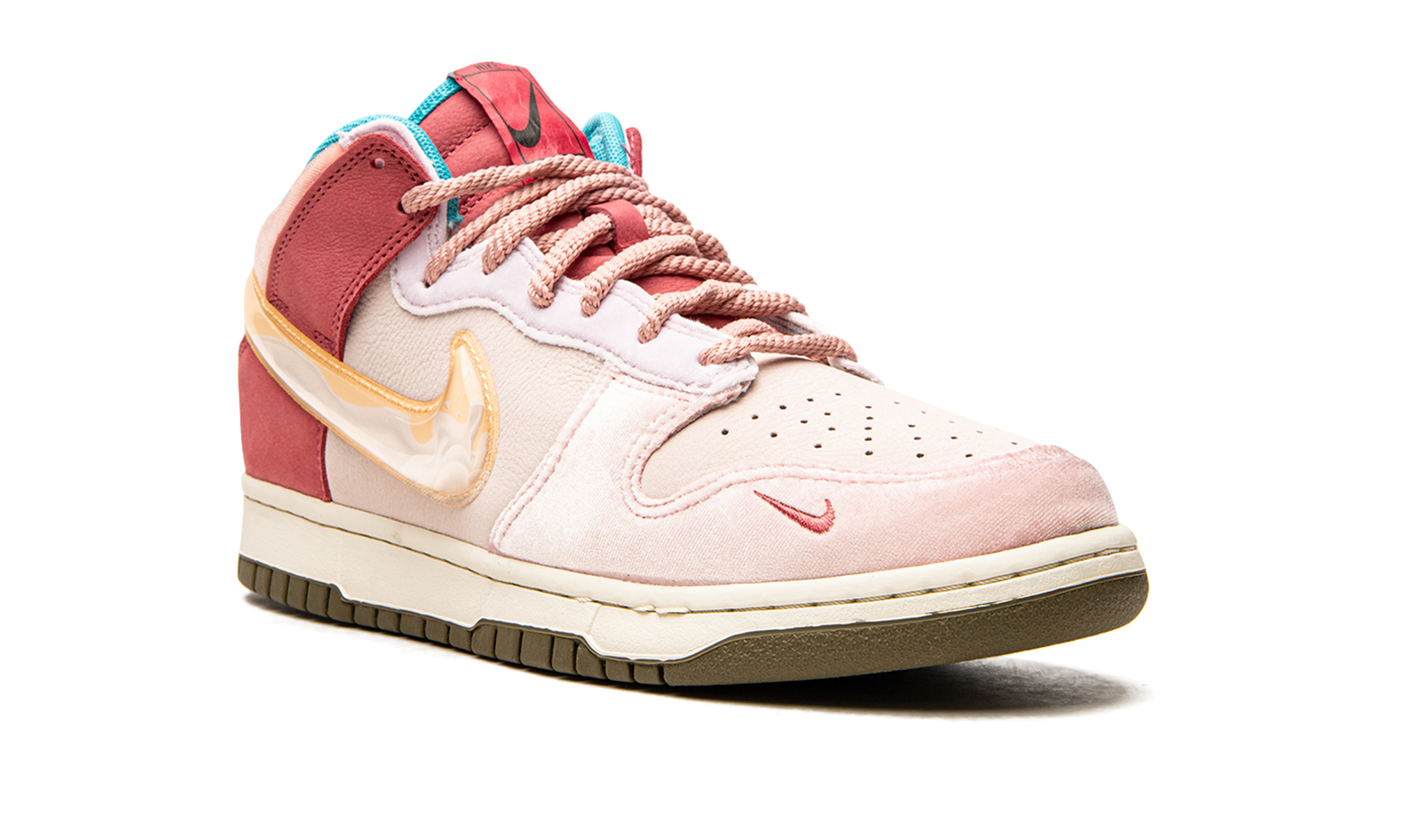 Dunk Mid "Social Status - Strawberry Chocolate" DJ1173 600