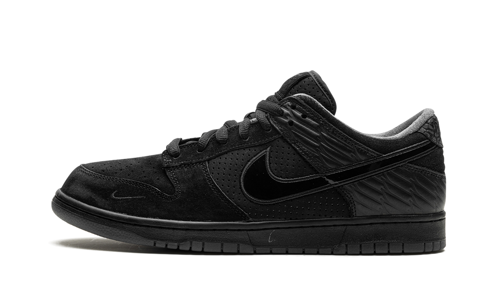 Dunk Low Black "Division Street - What The Duck Alternate" HV1470 001