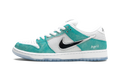 SB Dunk Low Pro QS "April Skateboards" FD2562 400