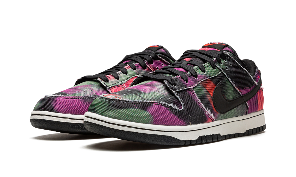 Dunk Low Retro PRM "Graffiti" DM0108 002