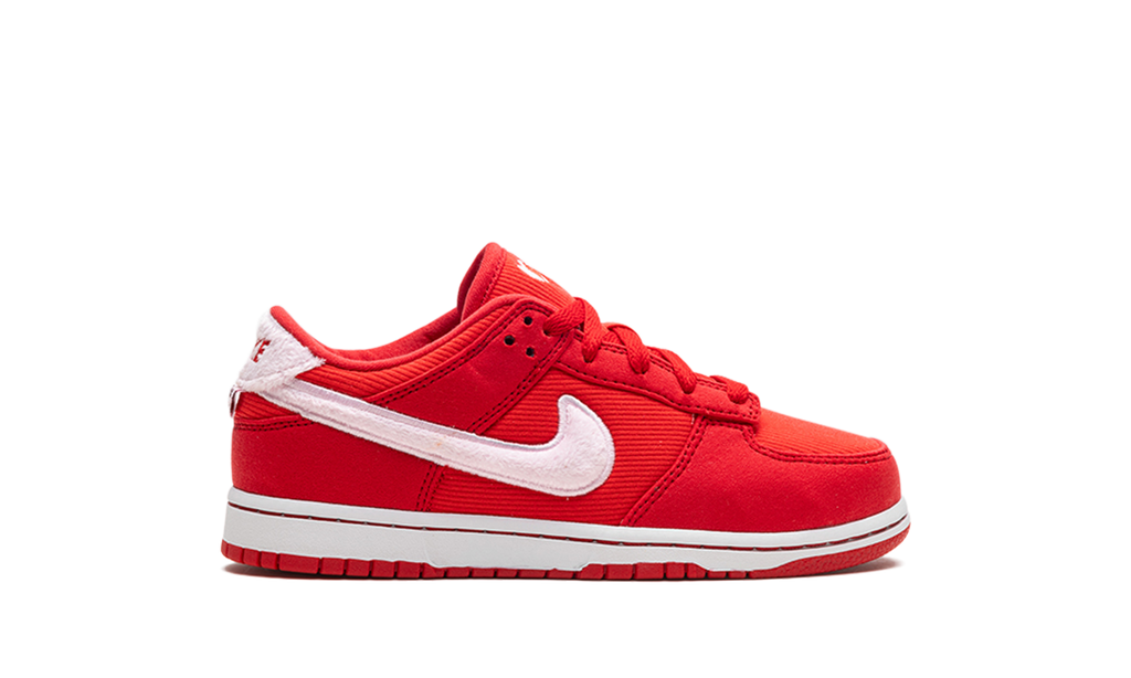 Dunk Low PS "Valentine's Day Solemates" FZ3549 612