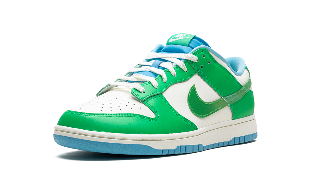 Nike Dunk Low "Green Shock" FZ4015 399