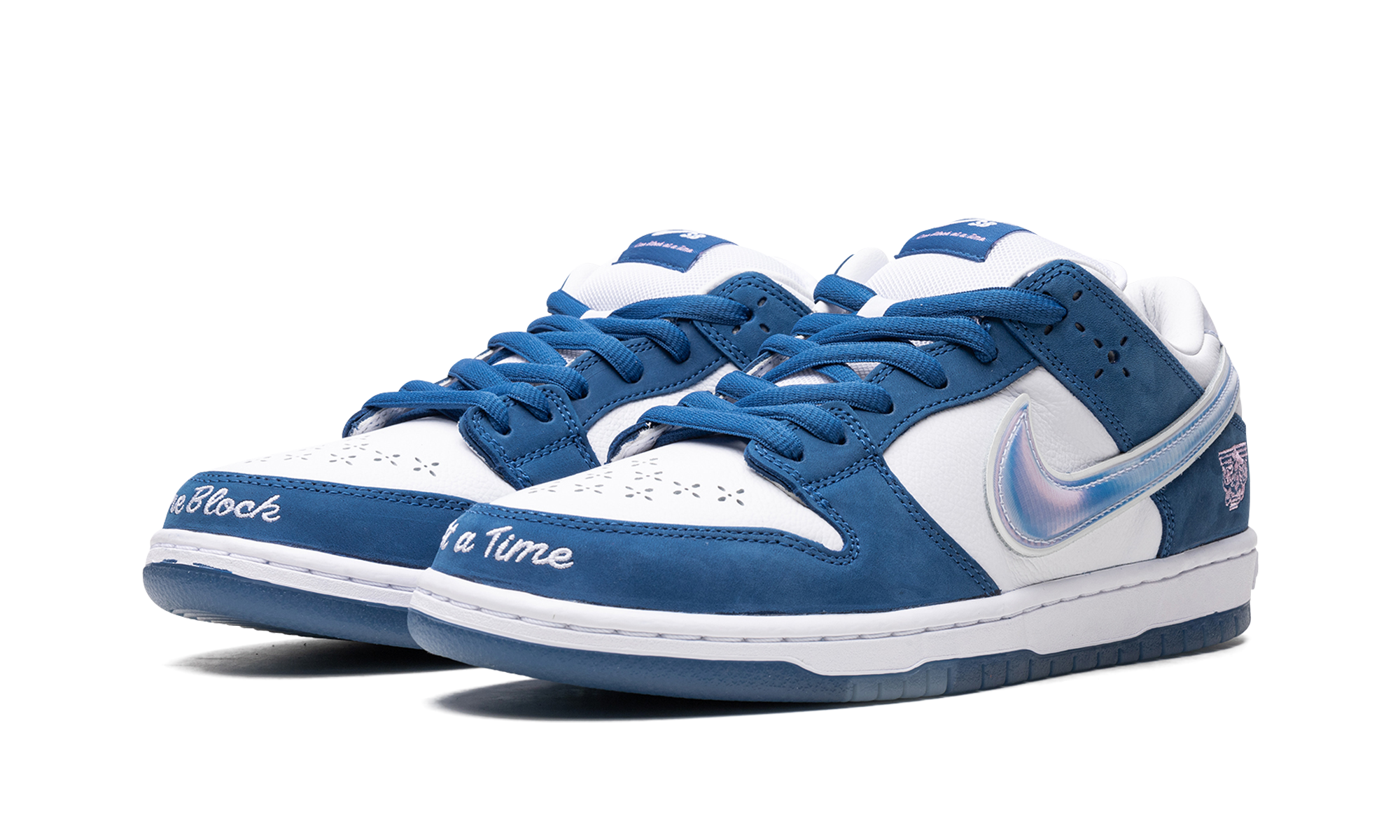 SB Dunk Low "Born x Raised" FN7819 400