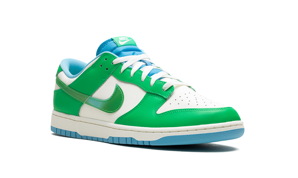 Nike Dunk Low "Green Shock" FZ4015 399
