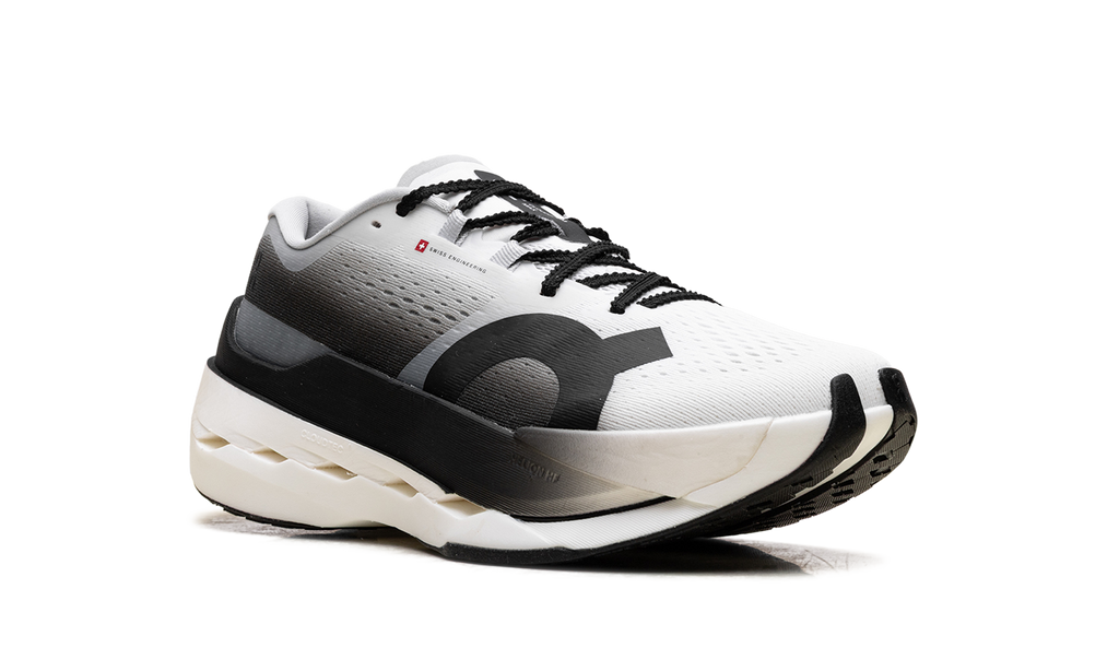 Cloudboom Max Wmns "White / Black" 3WF30180462