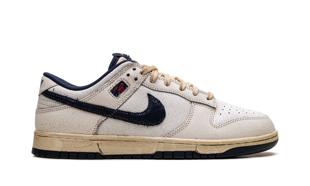 Dunk Low "Stranger Things Phantom" IH6766 001