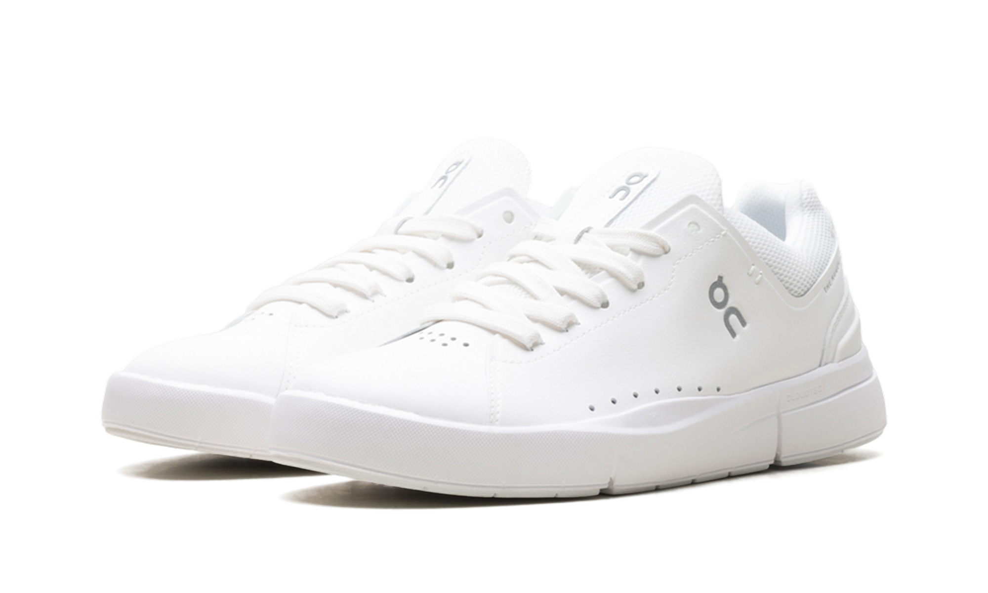 THE ROGER Advantage WMNS "All White" 3WD10650108