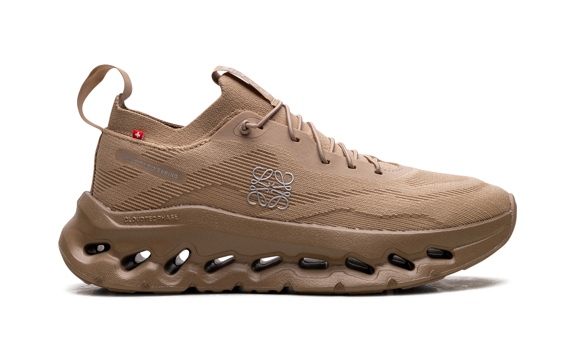 Cloudtilt WMNS "LOEWE Dark Sand" 3WD30313505
