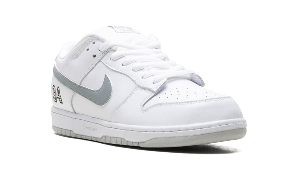 SB Dunk Low "Supreme - White" HQ8487 100