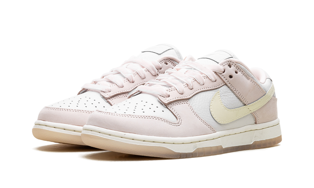 Dunk Low WMNS "Light Soft Pink" FB7910 601