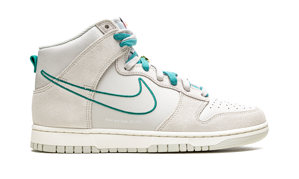 Dunk High SE "First Use - Green Noise" DH0960 001
