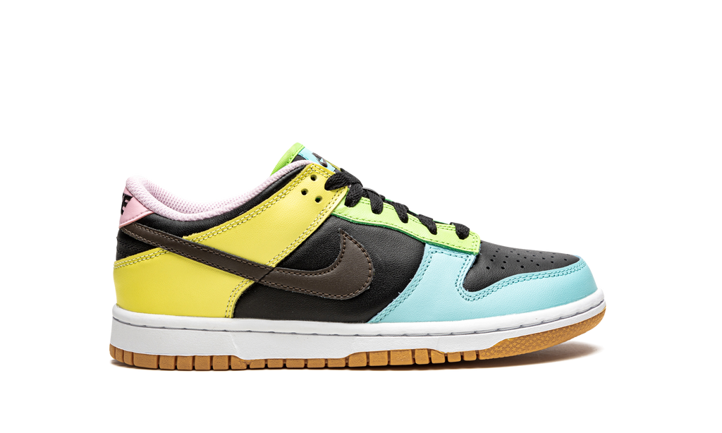 Dunk Low SE GS "Free 99" CZ2496 001
