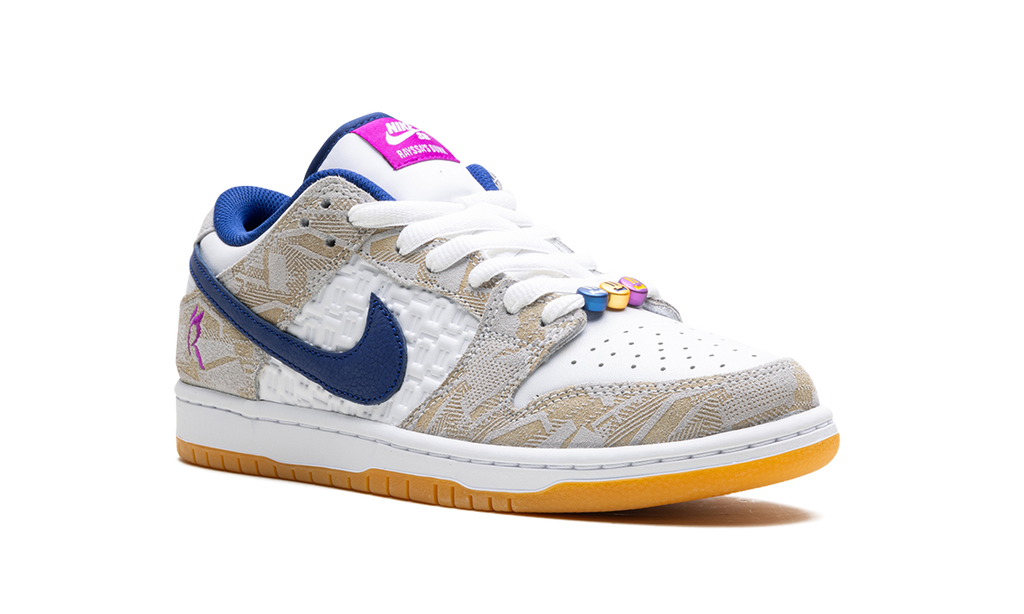 SB Dunk "Rayssa Leal" FZ5251 001