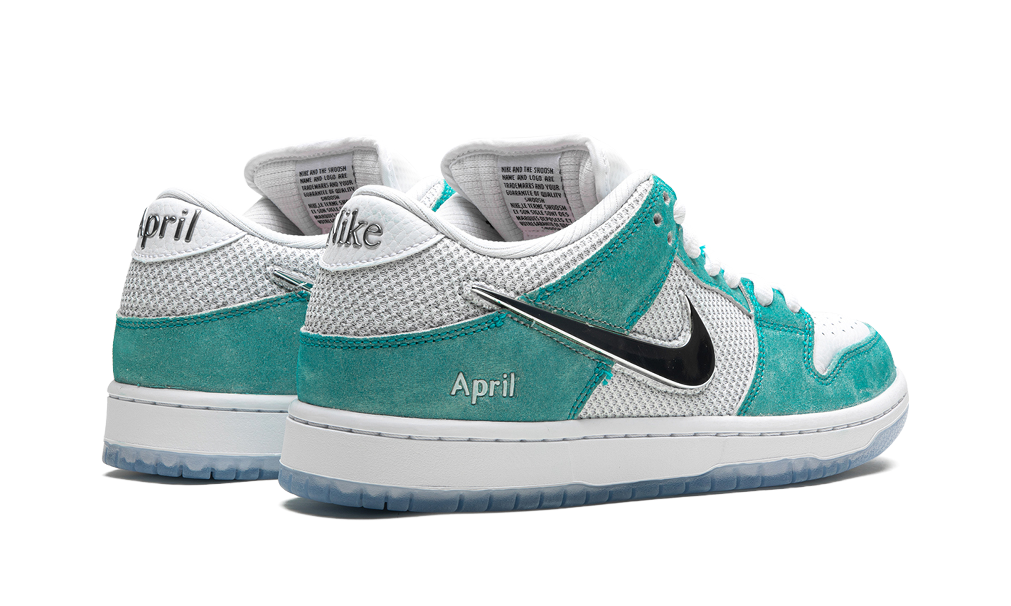 SB Dunk Low Pro QS "April Skateboards" FD2562 400