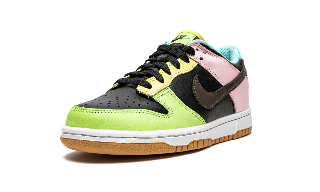 Dunk Low SE GS "Free 99" CZ2496 001