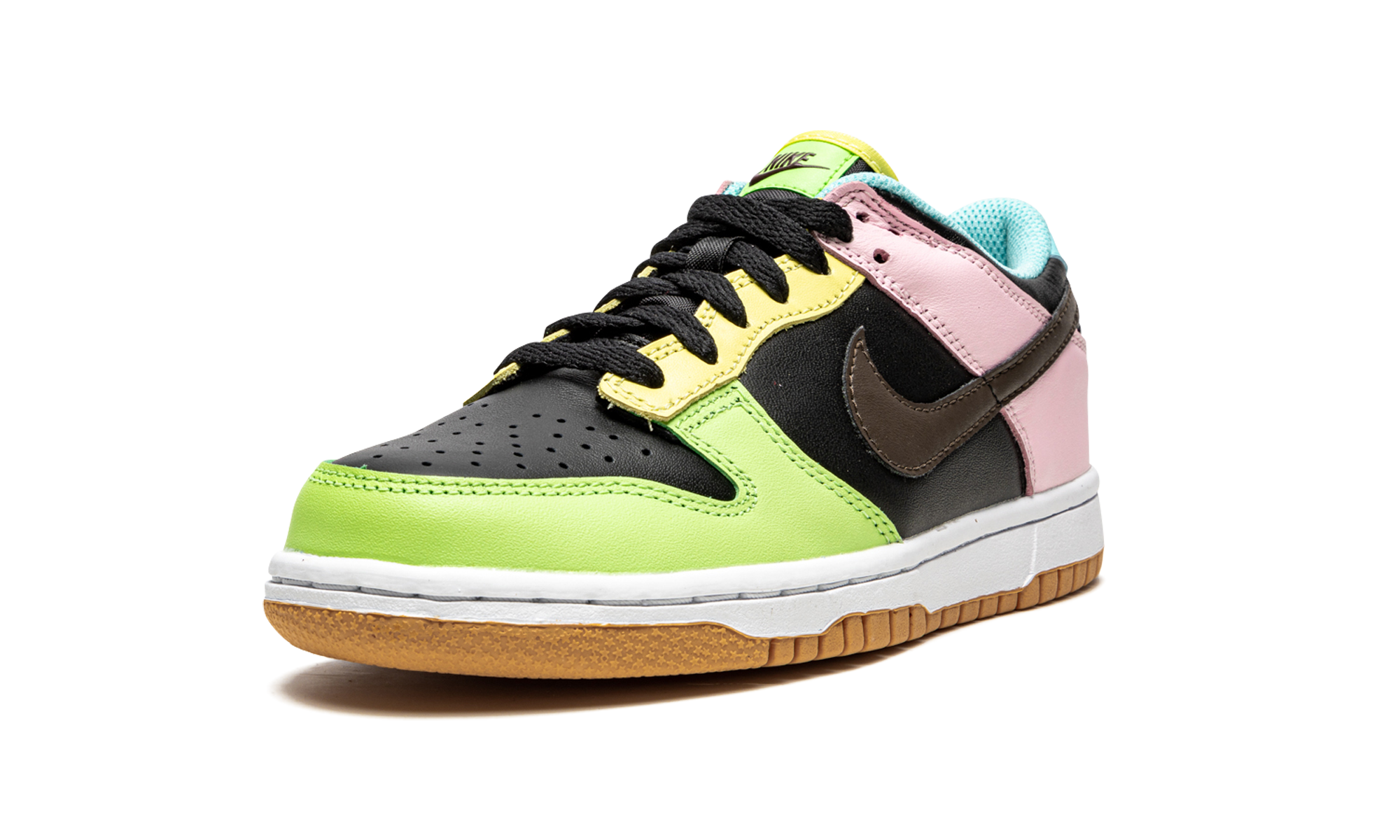 Dunk Low SE GS "Free 99" CZ2496 001