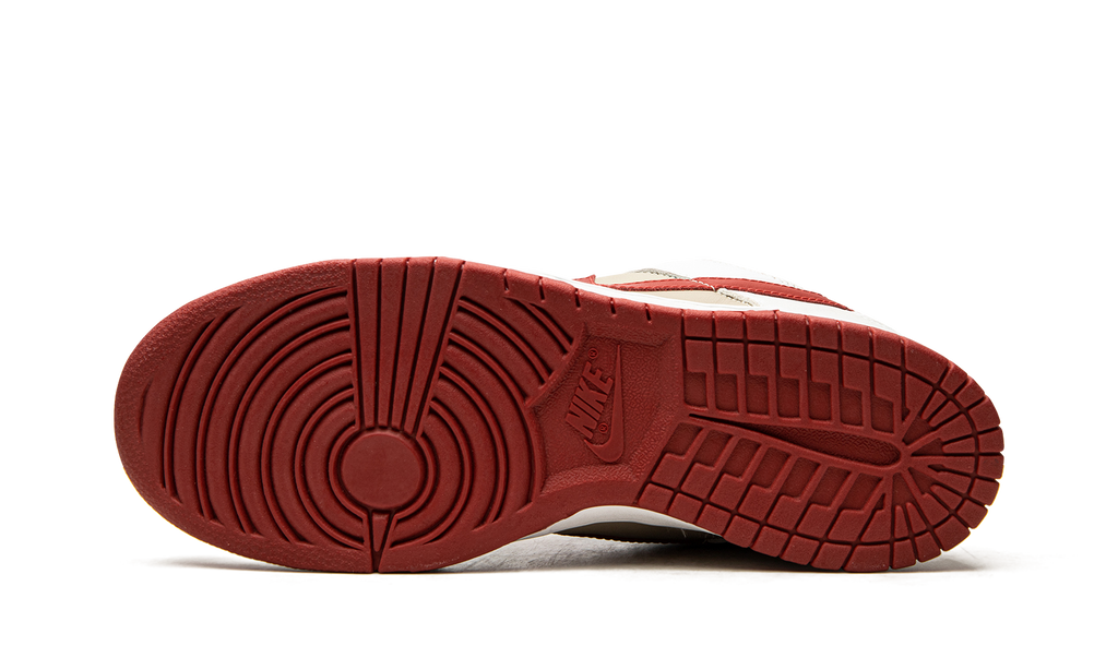 DUNK LO PRO MNS WMNS "Light Stone Varsity Red" 302517 161