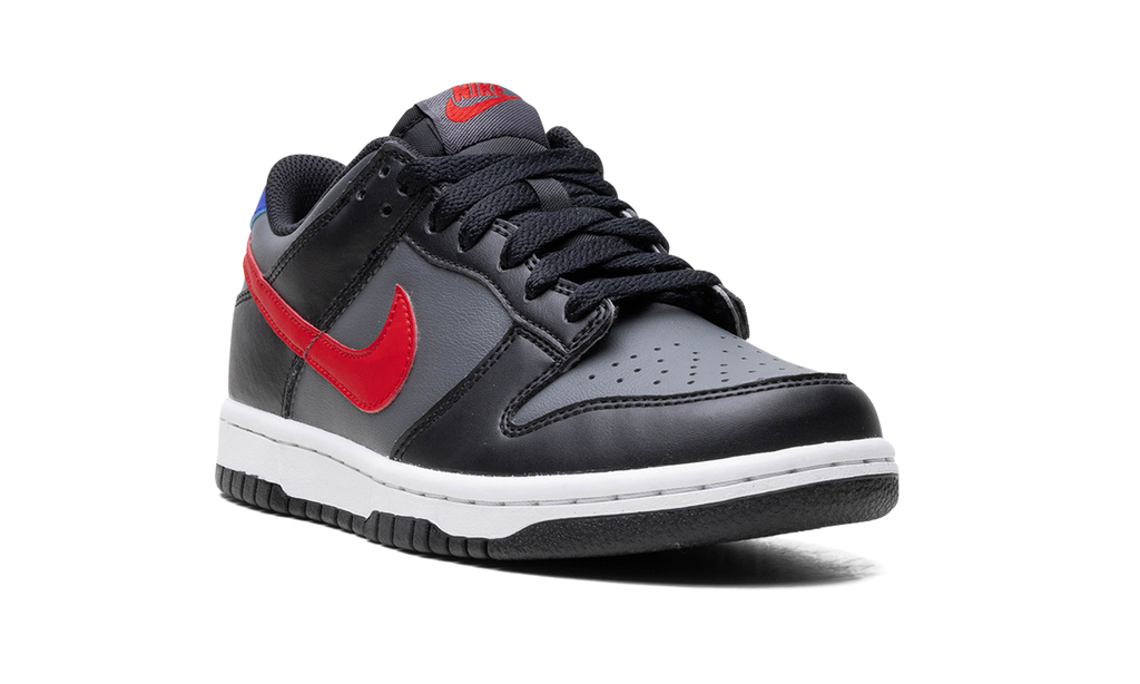 Dunk Low GS "Black / University Red" FV0373 001