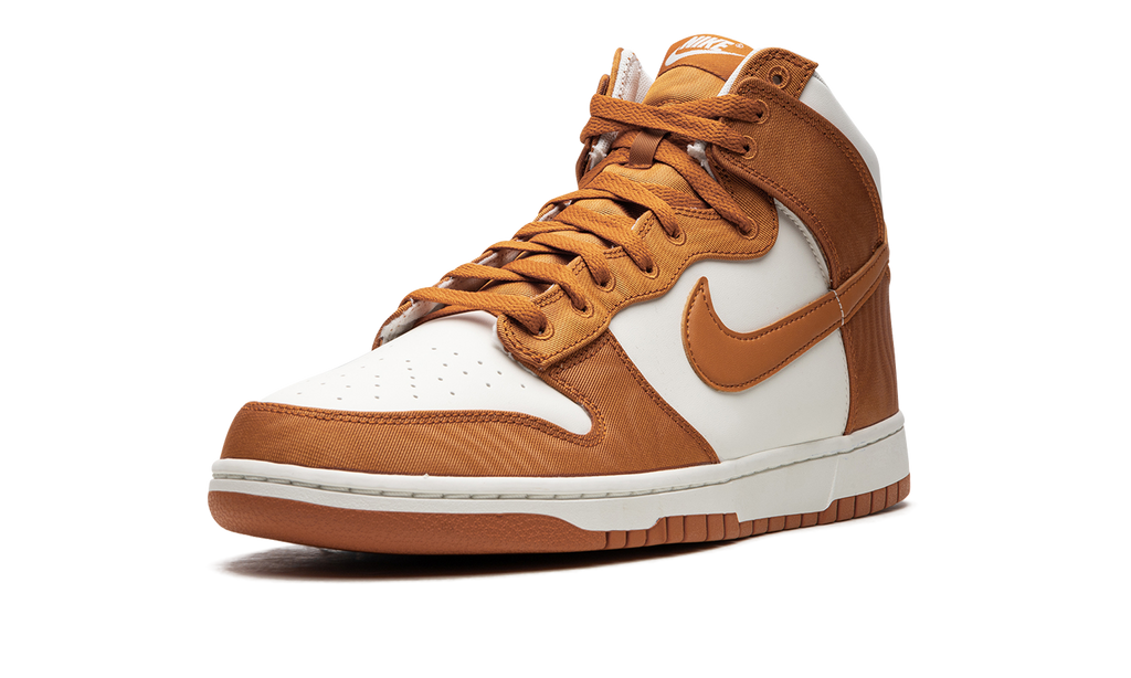 Dunk High "Monarch" DV7223 800