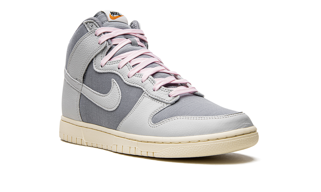 Dunk Hi Retro "Certified Fresh" DQ8800 001