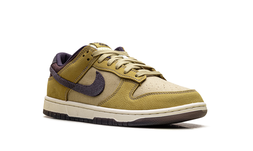 Dunk Low Retro SE "Buff Gold Dark Raisin" IB6752 700