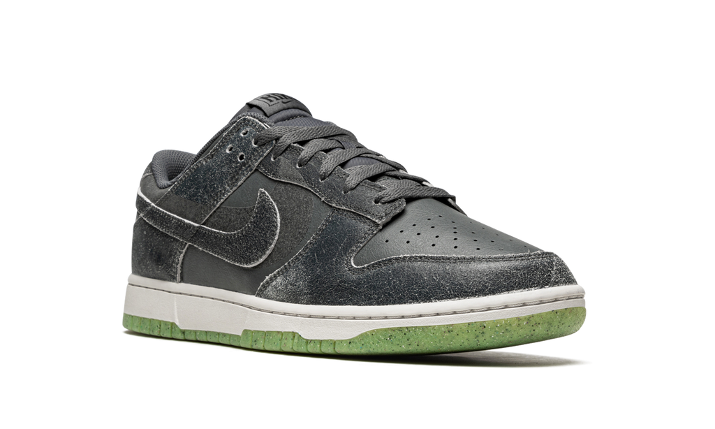 Dunk Low Retro PRM "Halloween 2022" DQ7681 001