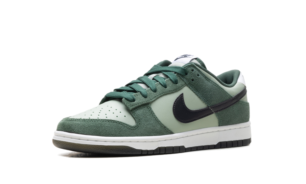 Dunk Low Retro SE "Jade Horizon / Fir" IB6399 301