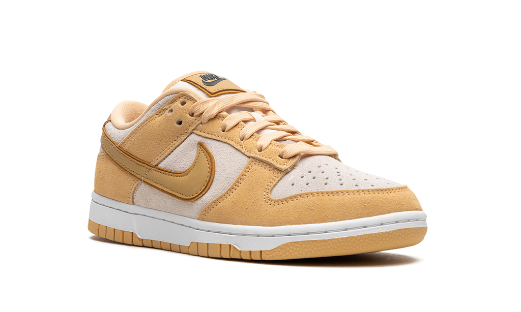 DUNK LOW WMNS "Celestial Gold Suede" DV7411 200