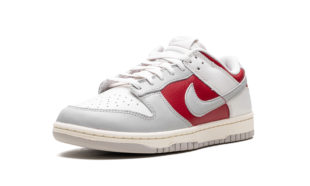 Dunk Low "Ultraman" HJ9093 030