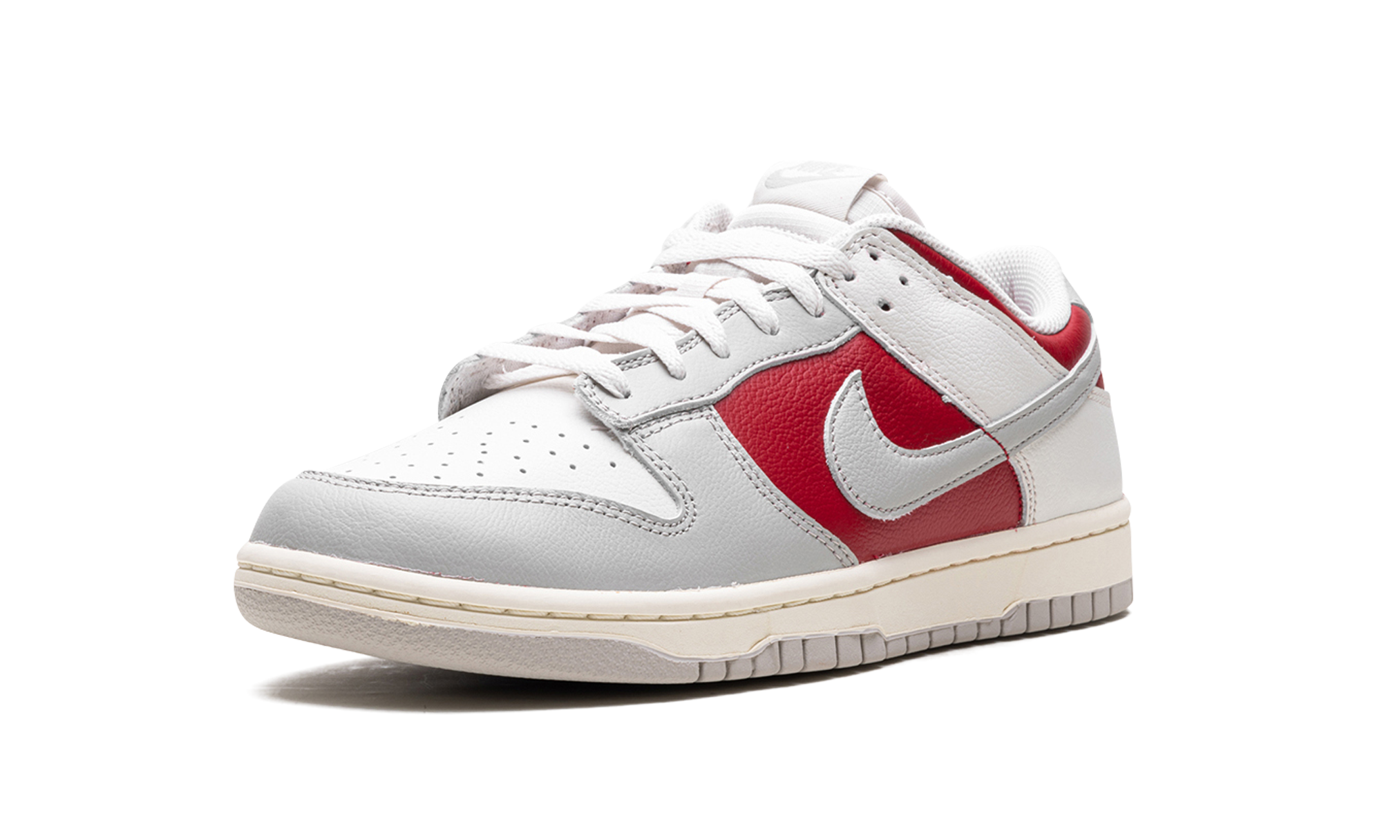 Dunk Low "Ultraman" HJ9093 030