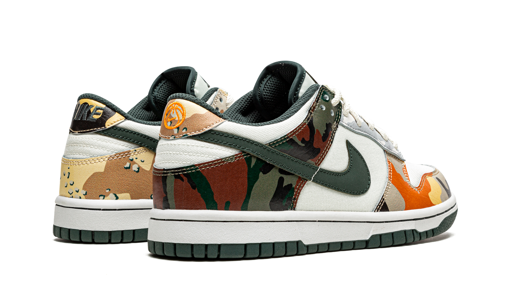 Dunk Low GS "Sail Multi-Camo" DB1909 100