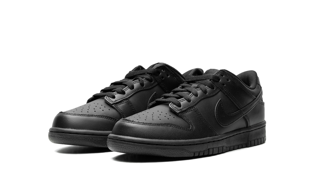 Dunk Low GS "Triple Black" FB9109 009