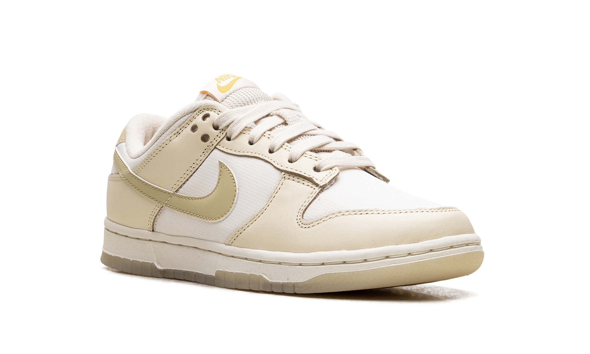 Dunk Low WMNS "Team Gold" FZ2552 100