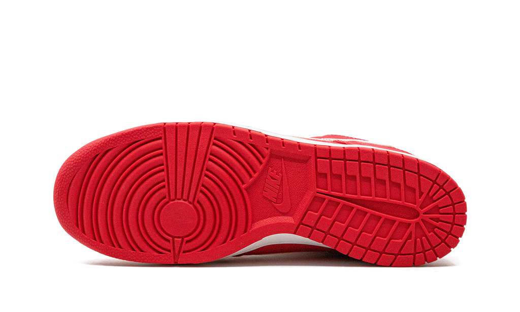 Dunk Low "Hyper Red" 318019 604