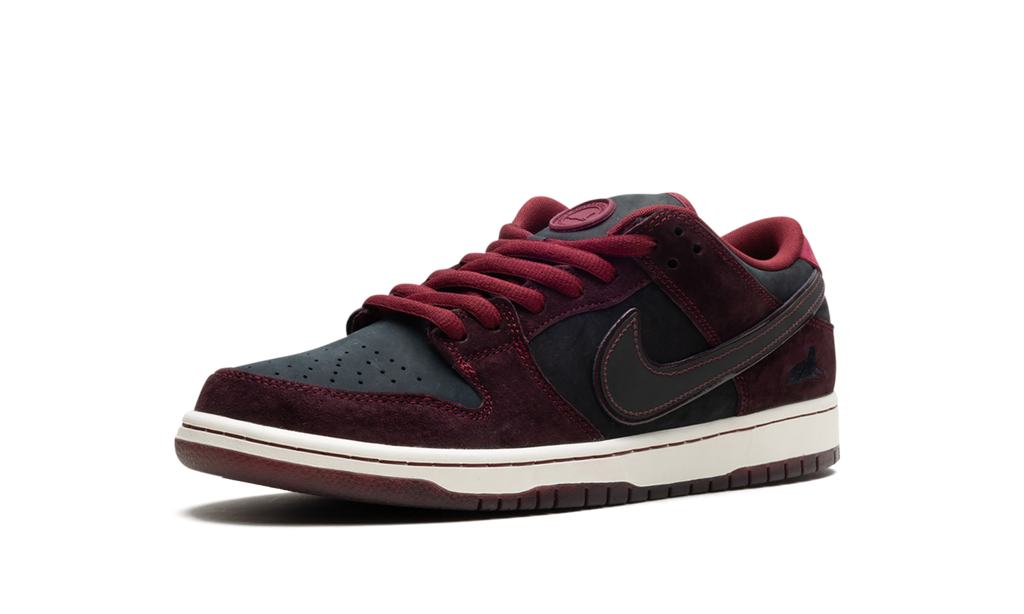 SB Dunk Low "Riot Skateshop Special Box" FZ1289 200 Specialbox