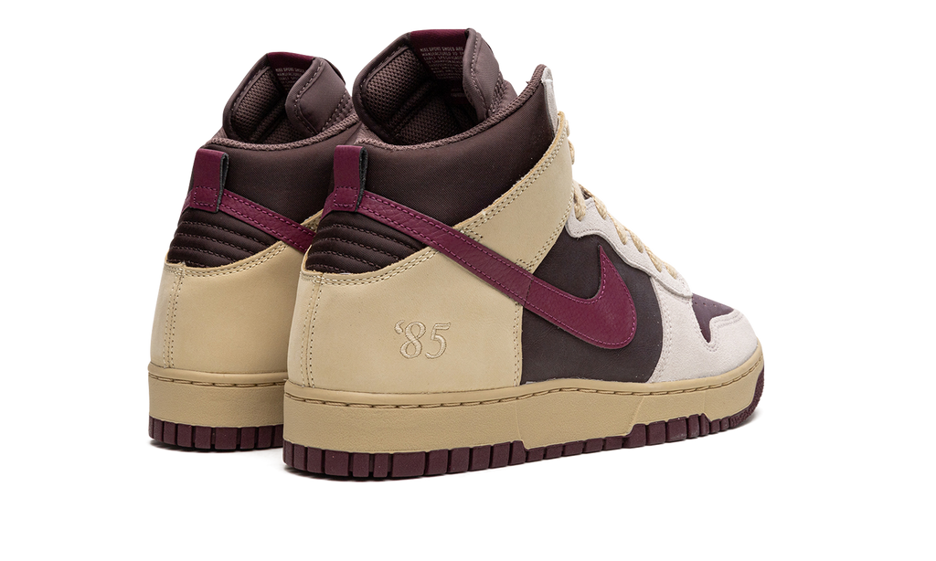DUNK HIGH 1985 MNS WMNS "Valentine's Day" FD0794 700