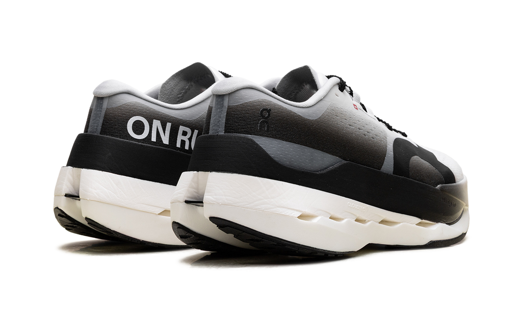 Cloudboom Max Wmns "White / Black" 3WF30180462