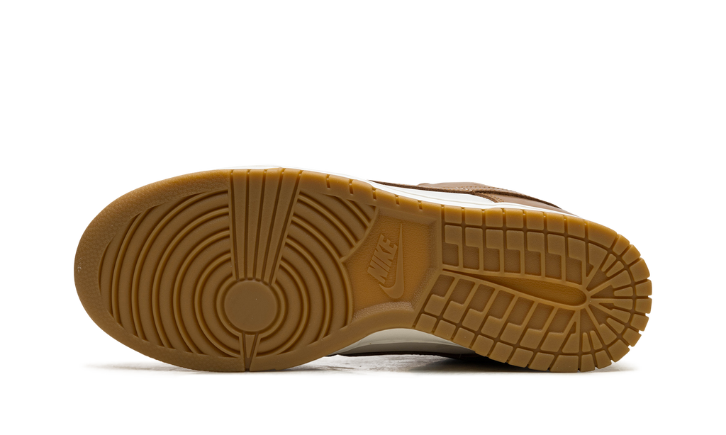 DUNK LOW WMNS "Brown Ostrich" FJ2260 001