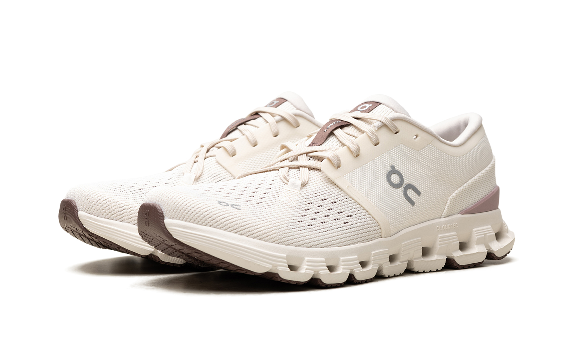 Cloud X4 WMNS "Ivory Heron" 3WE30074740